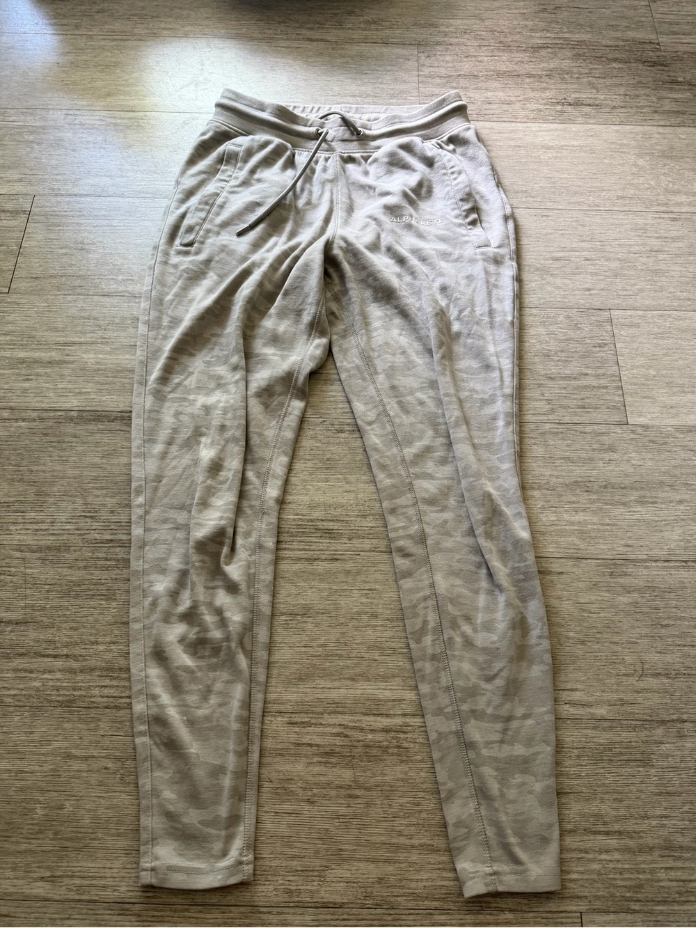 Alphalete light grey camouflage jogger pants